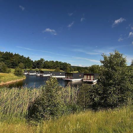 Отель Hausboaty Ypsilon Golf Liberec Fojtka Экстерьер фото